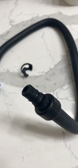 Black Rubber Hose with Quick-Connect Fitting