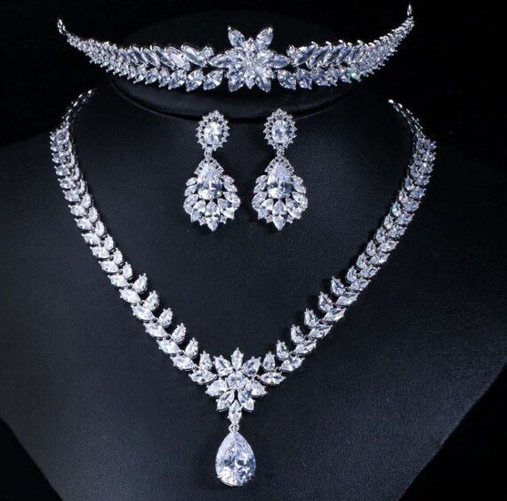 Luxury CZ Bridal Tiara Set 