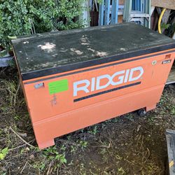 Rigid Toolbox With Wheels 