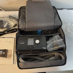ResMed Air Sense 10,  C PAP Machine W/Grey Padded Carrying Case Travel Bag