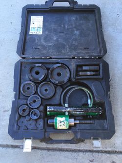 Hydraulic knockout set