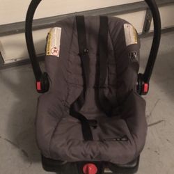 Snugride Infant Car Seat 