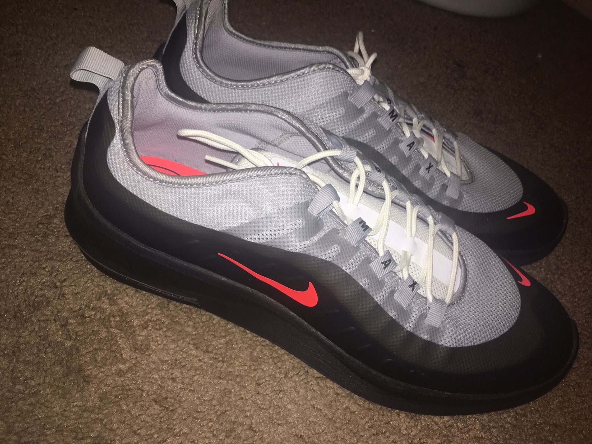 Men’s Nike air max