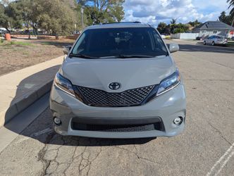 2012 Toyota Sienna
