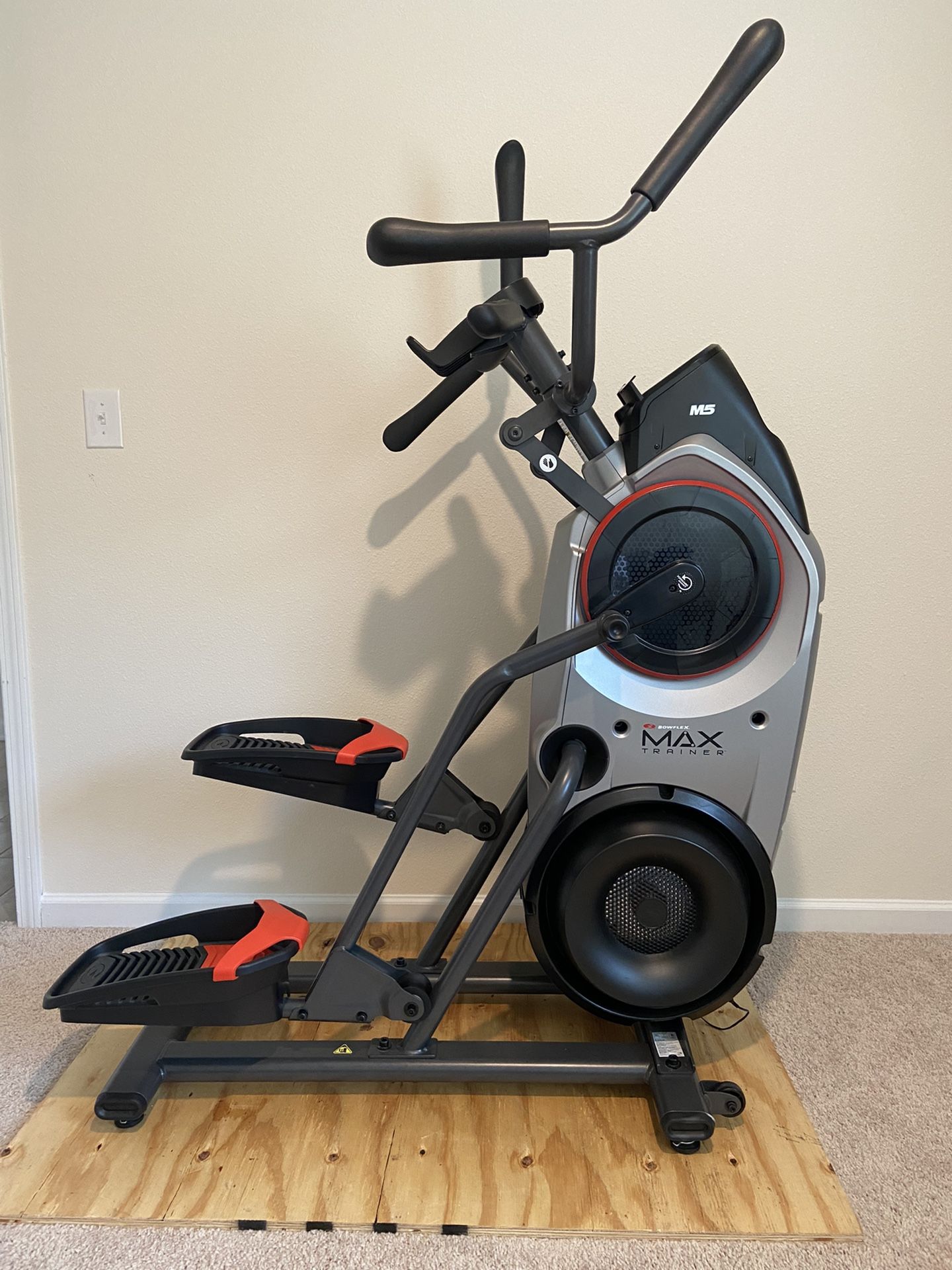Bowflex Max Trainer M5 Elliptical Stair Stepper HIIT