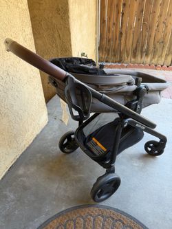 Maxi Cosi Stroller/Bassinet