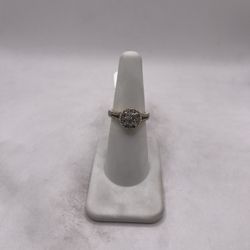14kt Gold Diamond Engagement Style Ring 