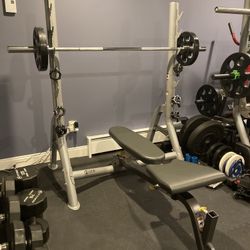 Hoist Fitness Commercial Duty Adjustable Bench With Rack