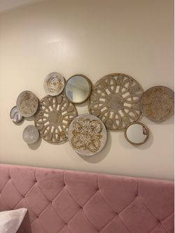 Wall decor