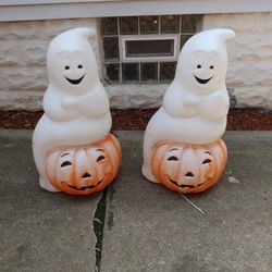 Vintage Ghost Blowmolds