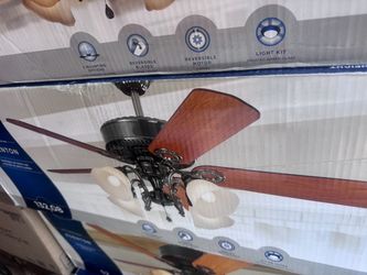 Hermoso ventilador nuevo de 52.”