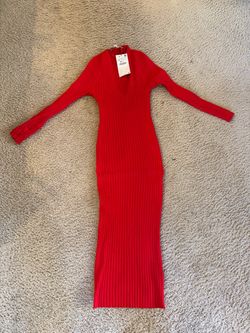 Zara Red Ribbed Knit Maxi Dress with V-Neck
