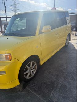 2005 Scion xB