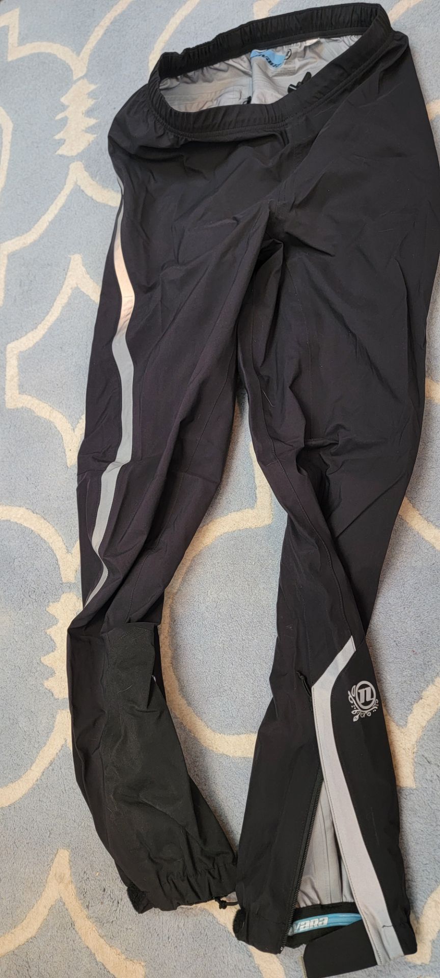 NOVARA CYCLING, WOMENS WATERPROOF REFLECTIVE RAIN PANTS, XS