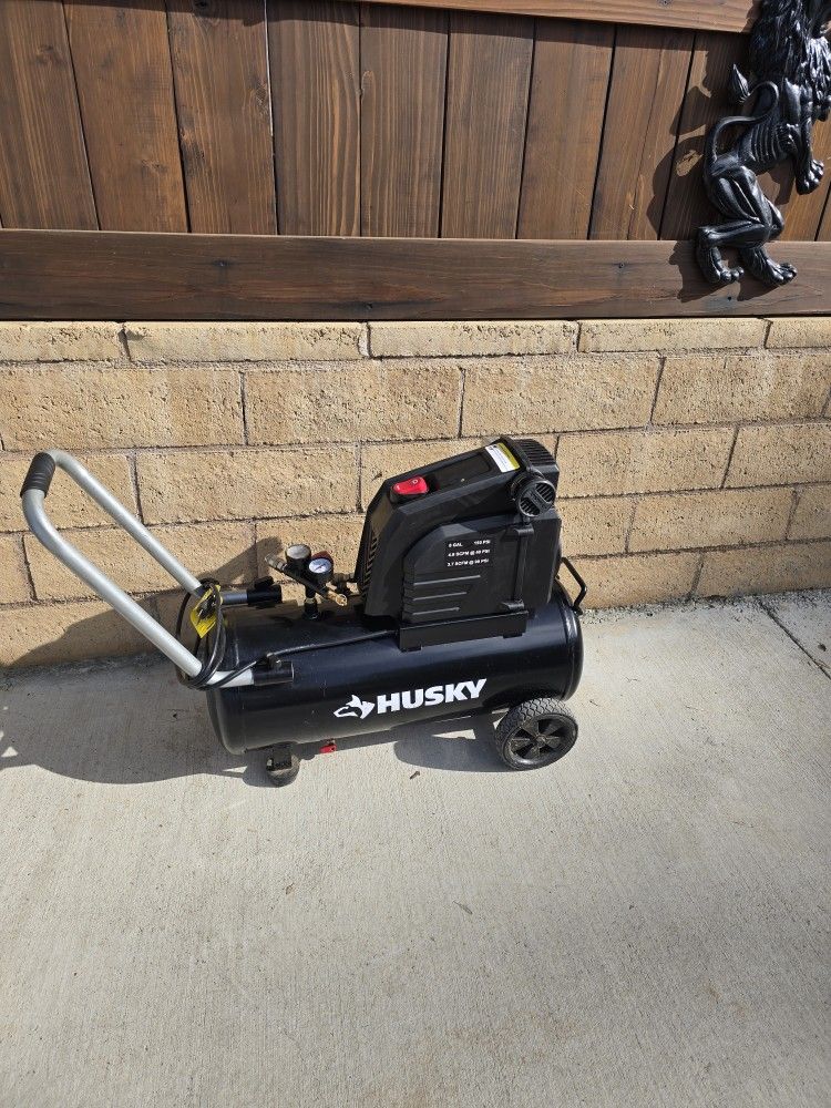 Husky 8g Air Compressor