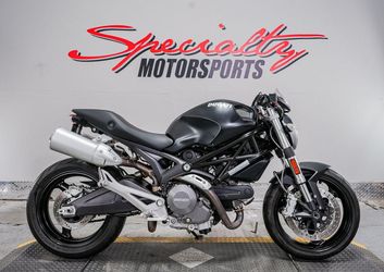2009 Ducati Monster 696