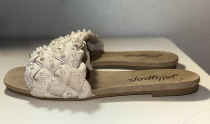 Women’s Sandals