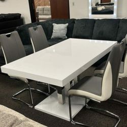 Long Island Dining Set 5 Pc: Table + 4 Side Chairs WİTH İNTEREST FREE PAYMENT OPTİONS