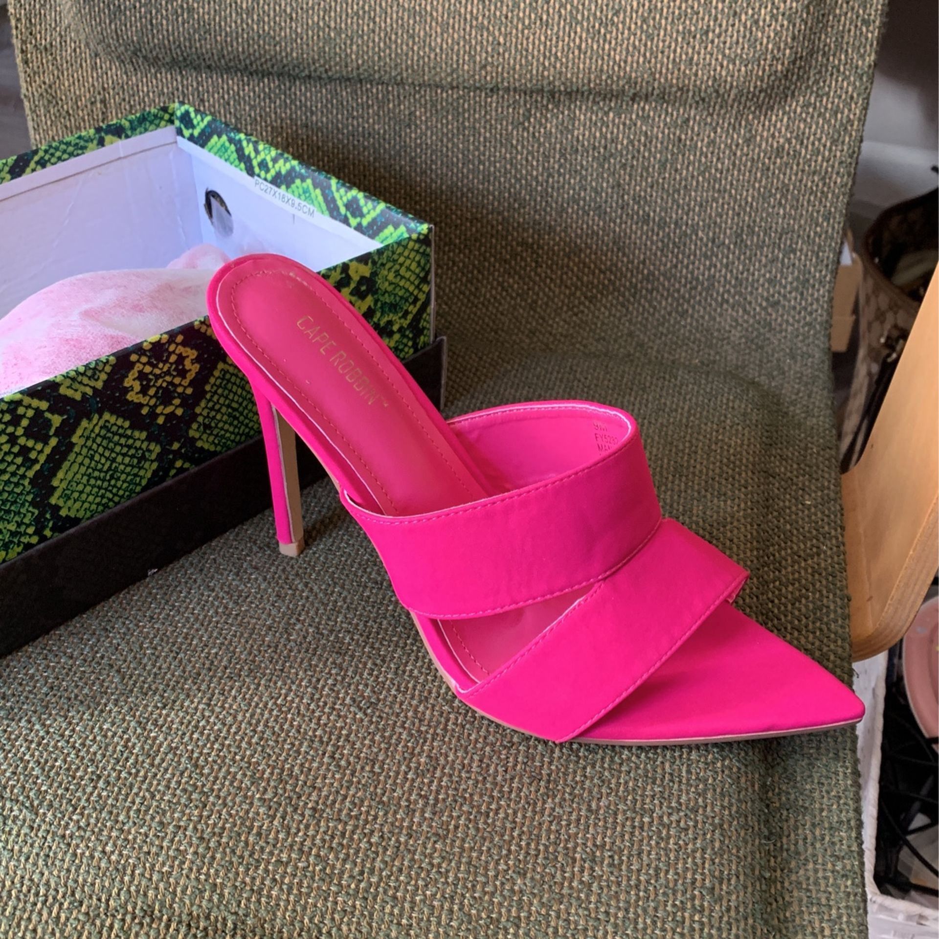 Cape Robbin Sexy Heels —NEW 💓💓