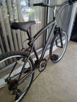 RIVAL Mountain bike 26 " wheels