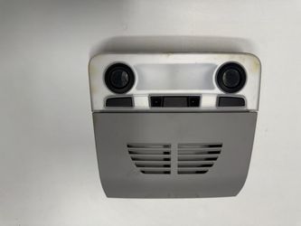 E90 BMW dome light board Oem