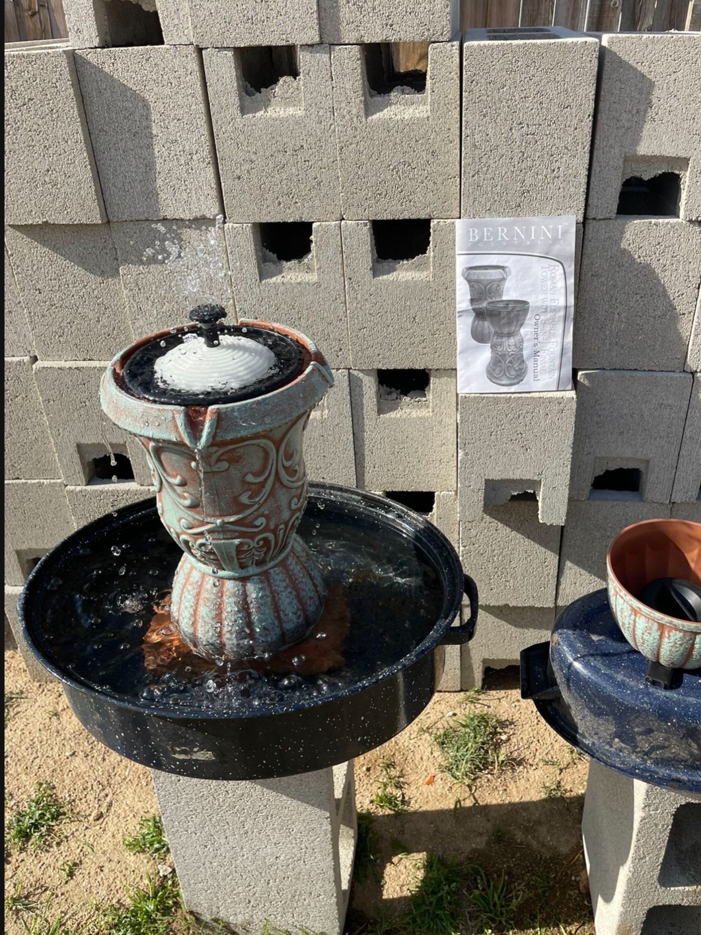 Fountain 💦 Never Used 💦 ⛲️Includes Three Fountain Water Designs ✨+✨ Lights-Up +Bird Bath Convention ⛲️