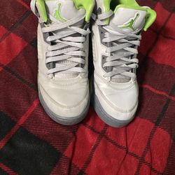 Jordan 5 Retro Green Bean Size 5.5