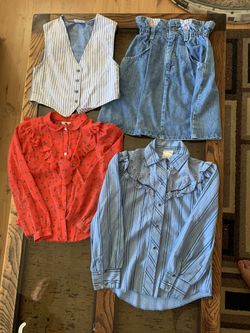 GIRLS clothing size S