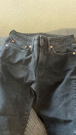 An eagle pants $10