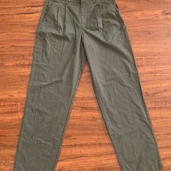 A New Day Women Jeans Straight High Rise Size 2 Color Olive Green