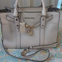 Michael Kors Nouveau Hamilton Purse