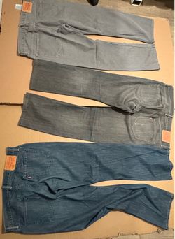 4 Pairs of Jeans Tommy/UK/527 & 514 Levis Jeans  in a Great Shape