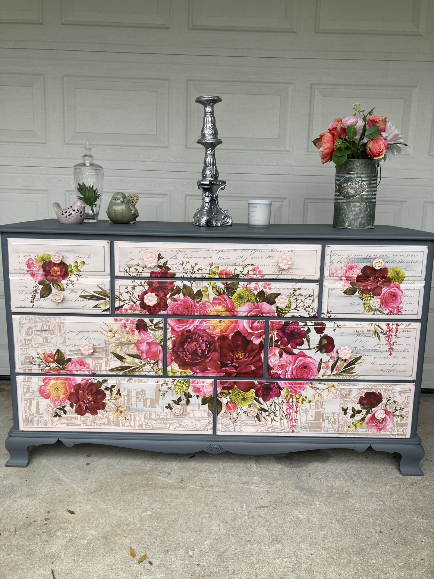 Stunning Dresser Floral Design Grey /pink
