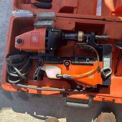 Use normal wear Magnetic Fein drill good working condition