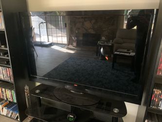 65” Vizio T/V