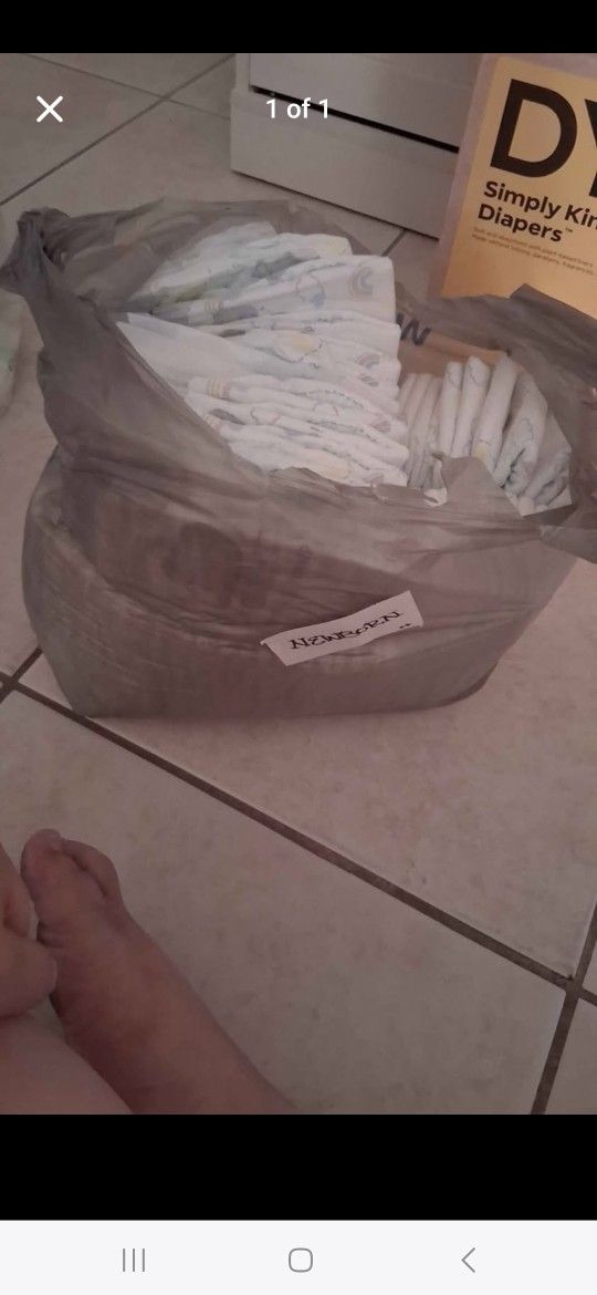 88 Newborn Pampers