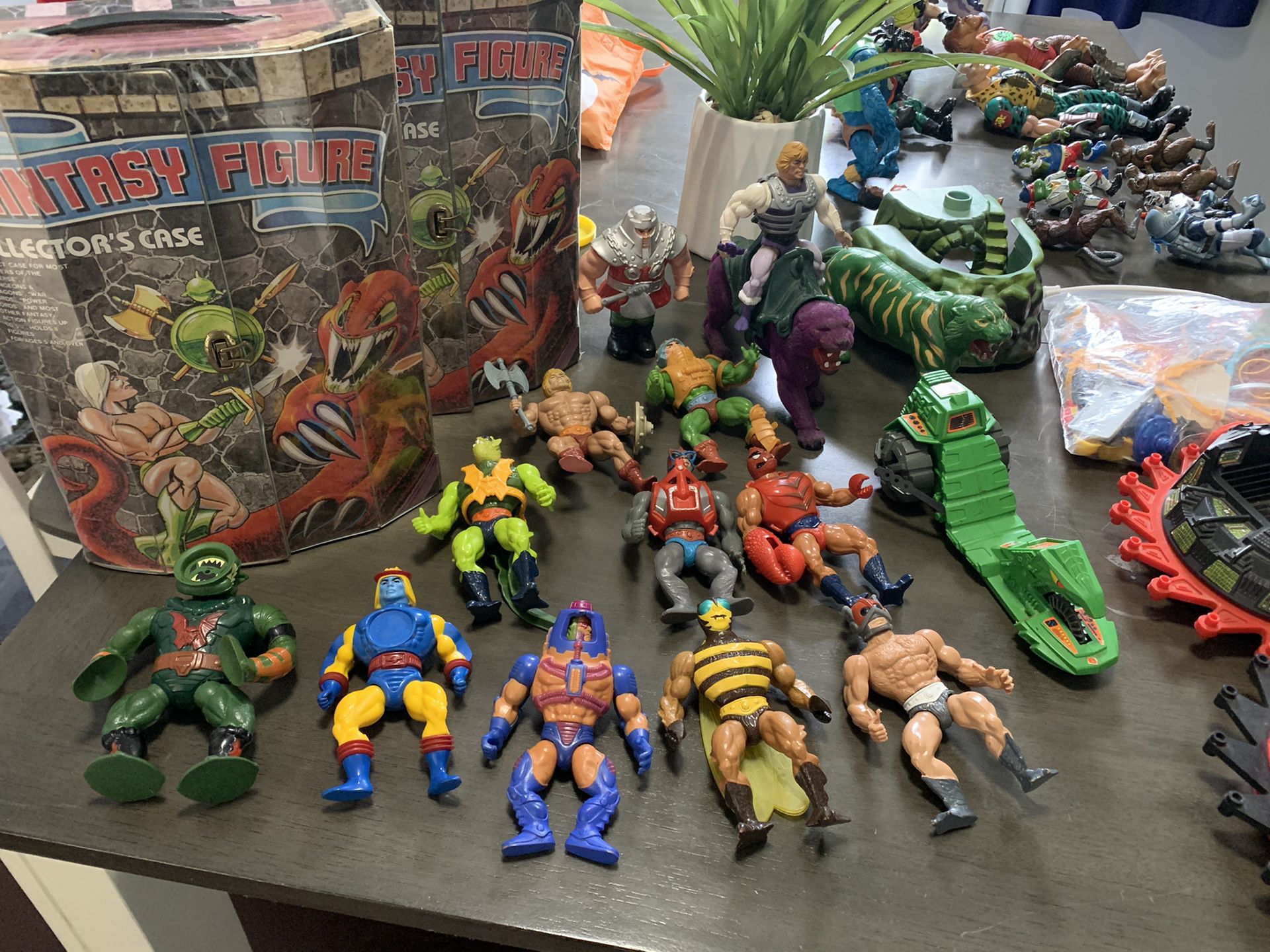 Vintage toys, collectibles, Heman, TNMT,small soldiers