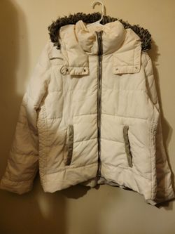 Women's White Puffer Jacket