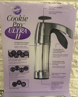 Wilton Cookie Pro Ultra II Cookie Press
