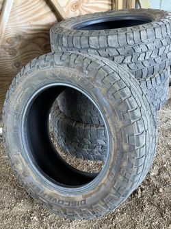 Cooper Discoverer AT3 XLT LT285/60/R20 Tires