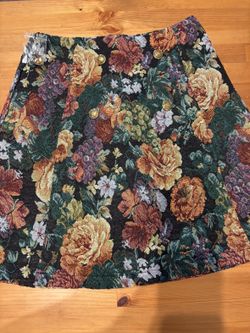 Women's Floral Tapestry Mini Skirt - Double Breasted Gold Buttons (New, M)