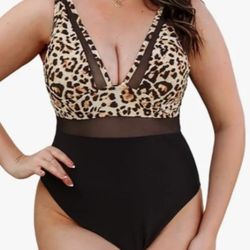 Ladies Swimsuit New With Tags Size 3X