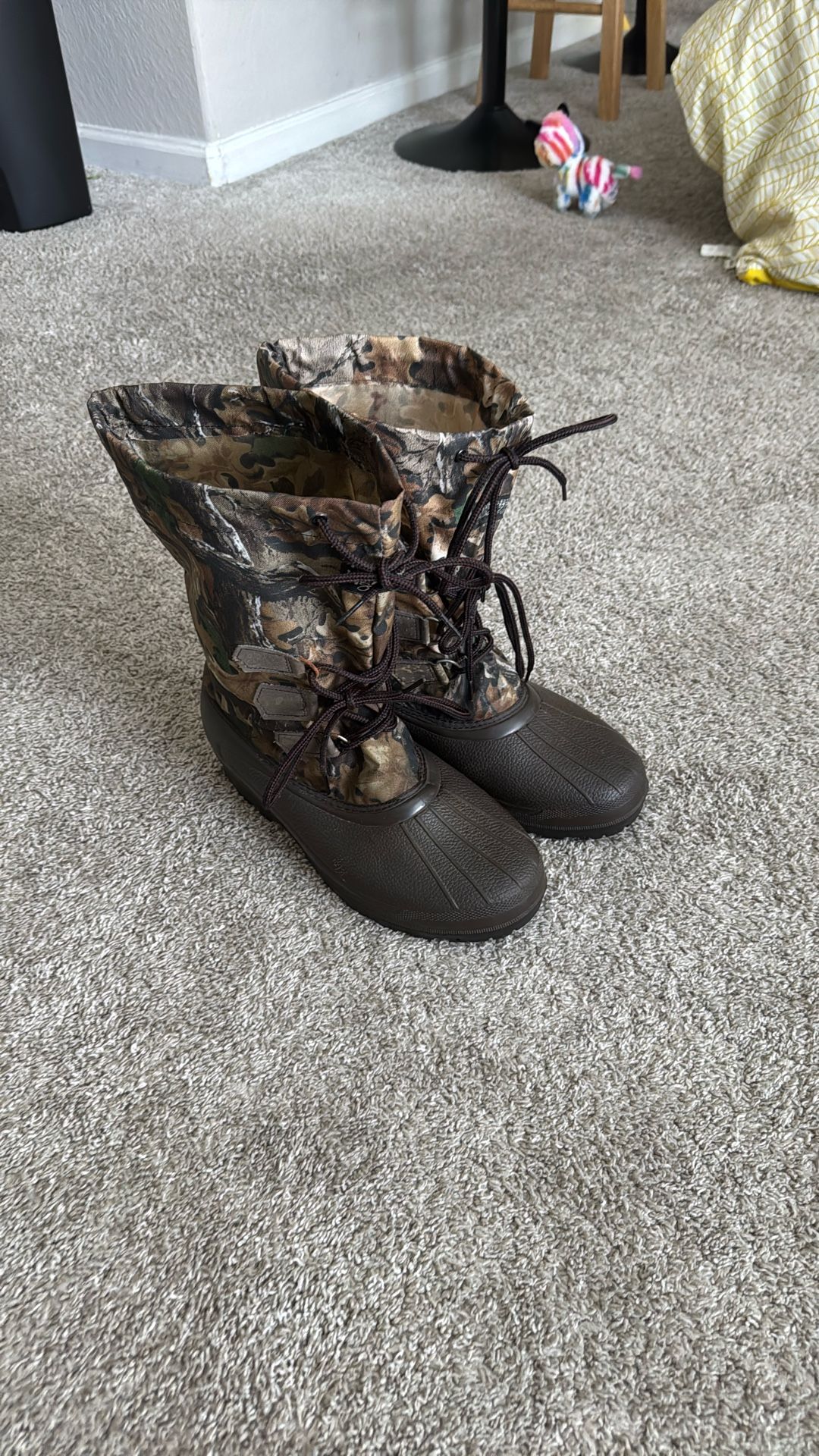 Weather Spirits Men’s Size 11 Camouflage Rain/Snow/Duck Boots