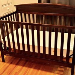 Baby Crib 