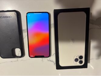 Apple iPhone 11 Pro Max 256 GB Silver Unlocked