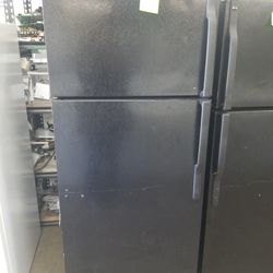 GE Black Top Freezer Refrigerator 