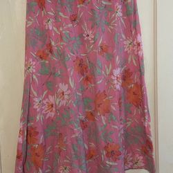 Appleseed’s  women’s floral midi skirt Medium petite 💯 % Cotton
