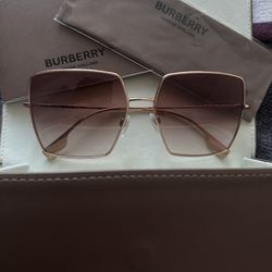 Burberry Daphne Sunglasses