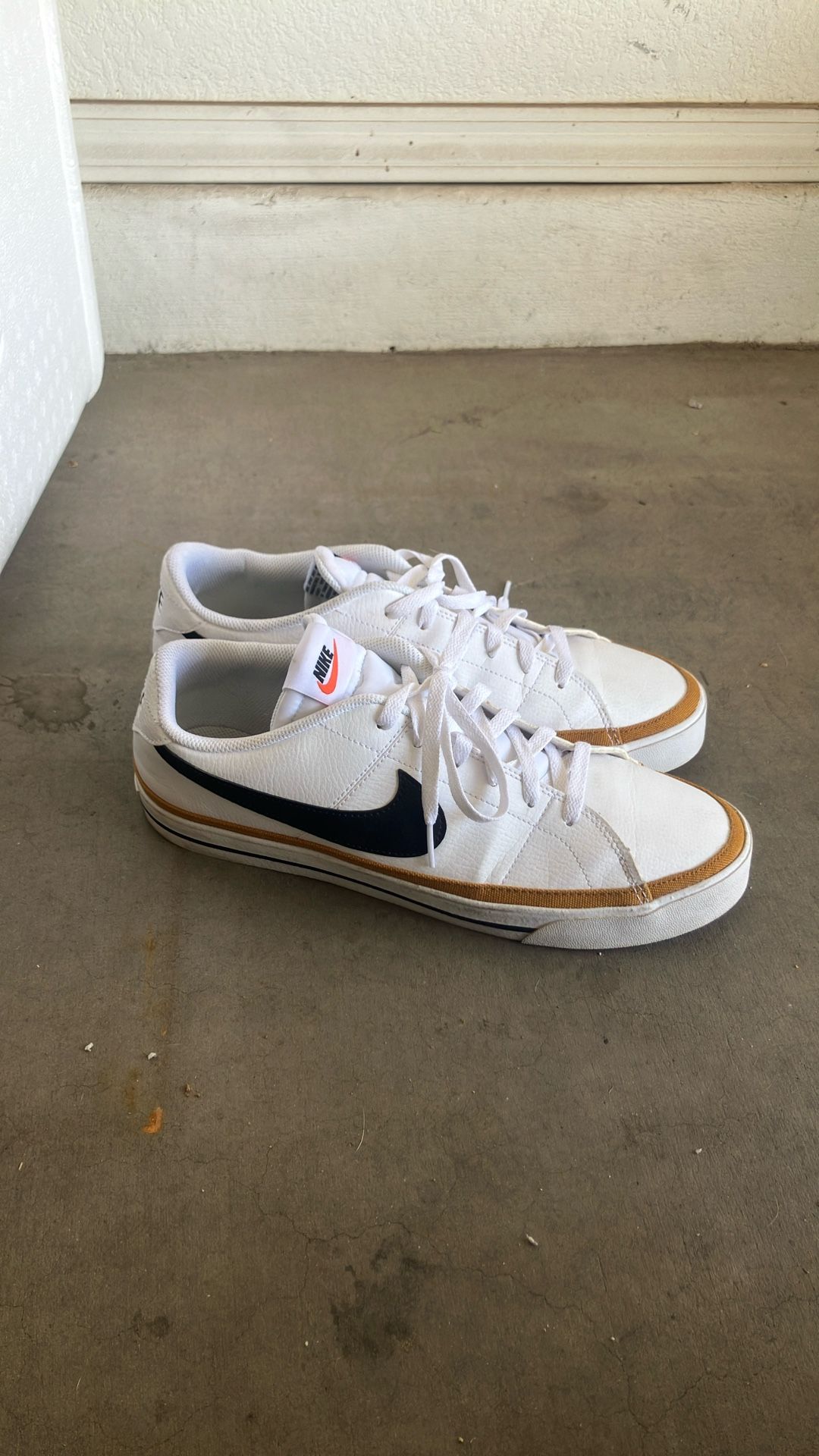 Nike Court Legacy’s 