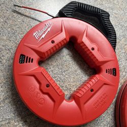 Milwaukee fish Tape 
